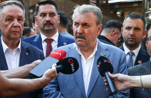 Mustafa Destici: DEM Parti de kendini feshetmeli