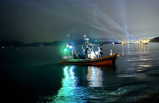 Gece denize giren kişi boğuldu