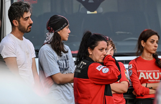Orman şehitlerinin naaşları Ankara'ya getirildi! Sözün bittiği yer, gözyaşlarına boğuldular
