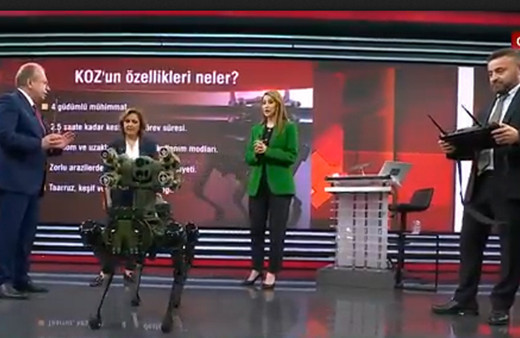 Roketsan üretti Türkiye'nin ilk füze atan robot köpeği KOZ canlı yayında tanıtıldı