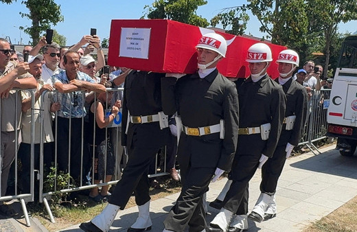 Şehit Semih Erdoğan, Giresun'da son yolculuğuna uğurlandı