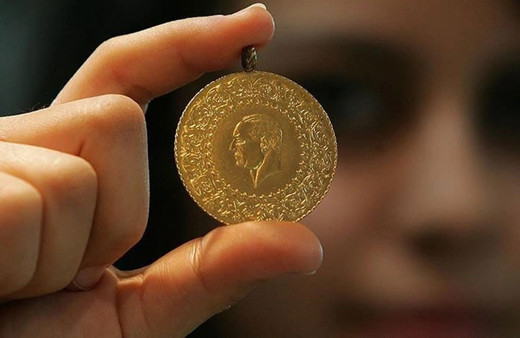 Altın için bomba rekor tahmini! O tarihe işaret etti, gram ve çeyrek altın...