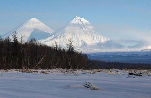 Felaketler art arda geldi! Rusya'da önce deprem sonra yanardağ...