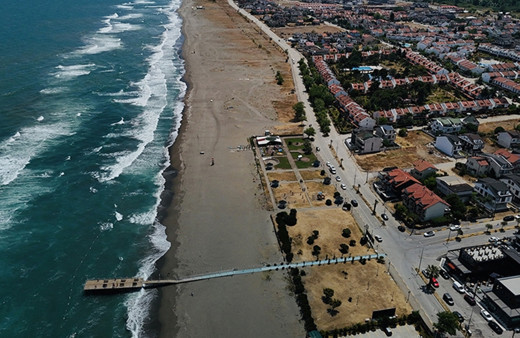 Sakarya ve Kocaeli'de denize girişler yasaklandı