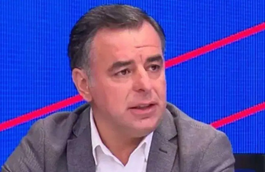 Barış Yarkadaş’tan dikkat çeken paylaşım: O video ve fotoğrafı Özgür Özel çekti