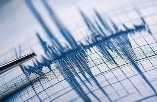 İki dakika arayla sallandı! Sabah saatlerinde panik yaratan depremler, AFAD'dan açıklama