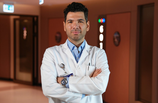 Karın ağrısı arkasındaki kanser tehlikesi