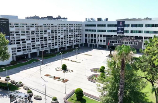 Antalya'da rüşvet ve yolsuzluk soruşturmasında 1 kişi daha tutuklandı