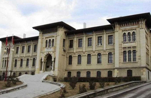 O ilimizde havai fişek ve meşale kullanımı yasaklandı