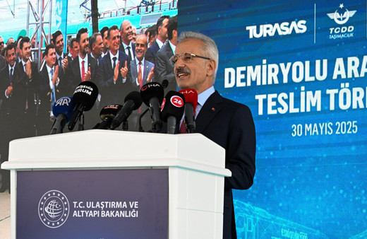 Bakan Uraloğlu açıkladı: Bu yıl 127 yeni nesil milli yük vagonu raylara indi