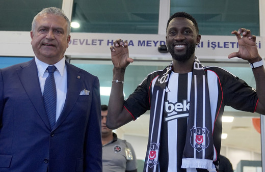 Beşiktaş'ın transfer gündemindeki Ndidi, İstanbul'a geldi
