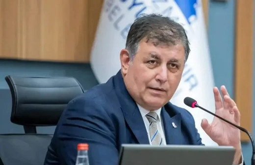 İzmir AK Parti'ye mi geçiyor? Cemil Tugay'dan ilk açıklama geldi