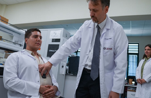 Uyku apnesinin evde teşhisini sağlayacak yapay zeka destekli cihaz geliştirildi