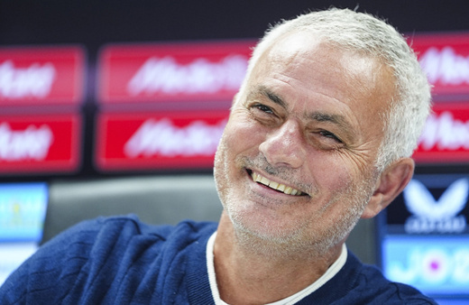 Jose Mourinho'dan Feyenoord maçı öncesi çarpıcı açıklamalar: 1 dakikasını izledim