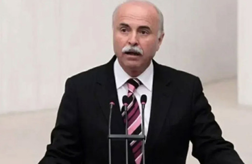 Otomobilin çarptığı eski AK Parti Muğla Milletvekili Ali Boğa hayatını kaybetti