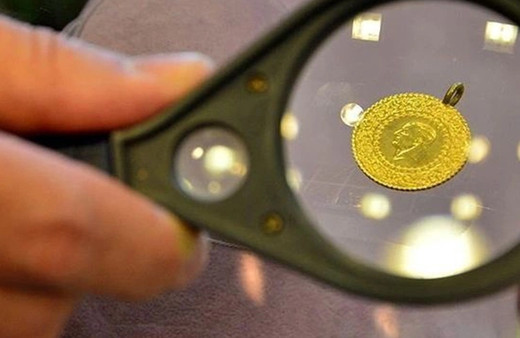 Altın fiyatlarına bakın! Uzman isim en avantajlı yolu açıkladı, gram başı 85 lira fark var