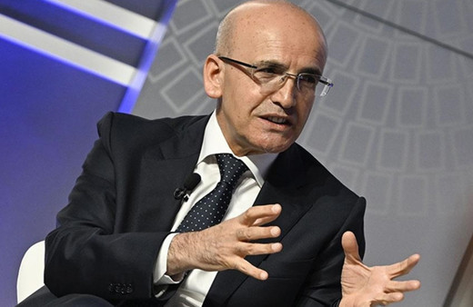 Bakan Mehmet Şimşek'ten flaş mesajlar: Kararlılıkla uygulayacağız