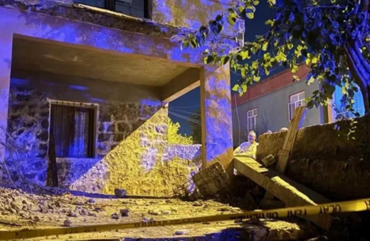 Diyarbakır’da balkon faciası: 5 yaralı