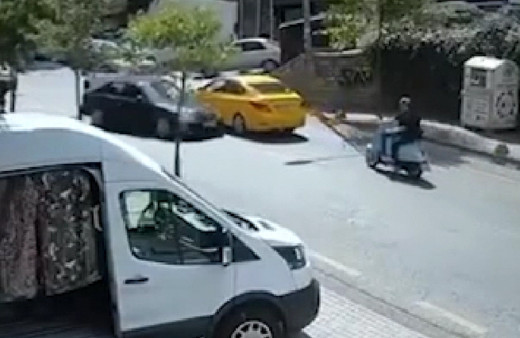 Kağıthane'de feci kaza! 21 günlük şoför hamile kadına çarptı