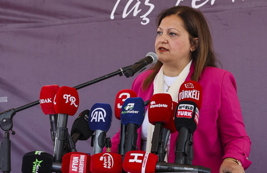 Özlem Çerçioğlu'nun ardından CHP'li Burcu Köksal'ın da mı AK Parti'ye geçiyor?