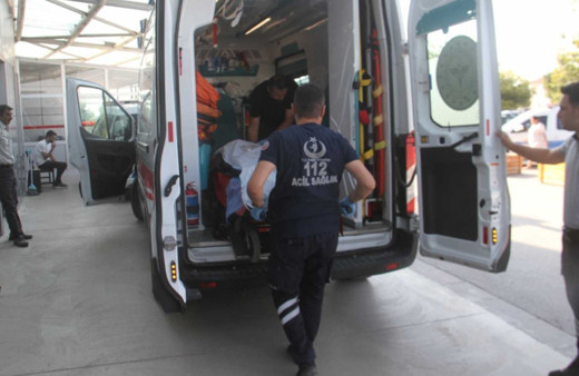 Konya'da bıçaklı kavga: 2 kişi yaralandı...