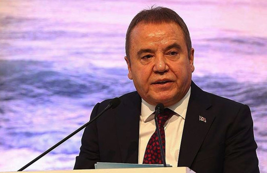 Havalimanında gözaltına alınmıştı! Muhittin Böcek'in oğlu Mustafa Gökhan Böcek adliyeye sevk edildi