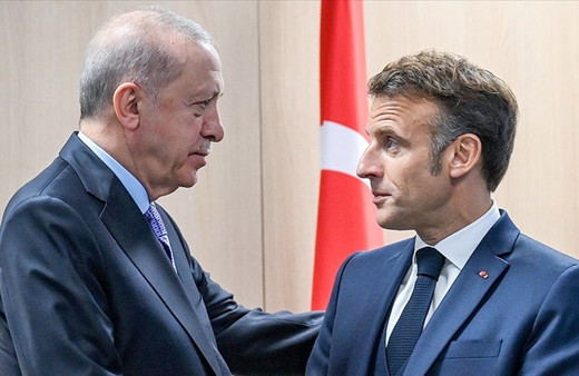 Cumhurbaşkanı Erdoğan, Cumhurbaşkanı Macron ile Fransa tarafının talebiyle telefonda görüştü