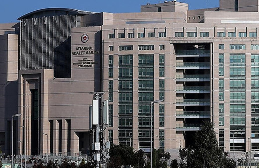 İBB'ye yolsuzluk soruşturması! Aziz İhsan Aktaş dahil 4 ismin ev hapsi kaldırıldı