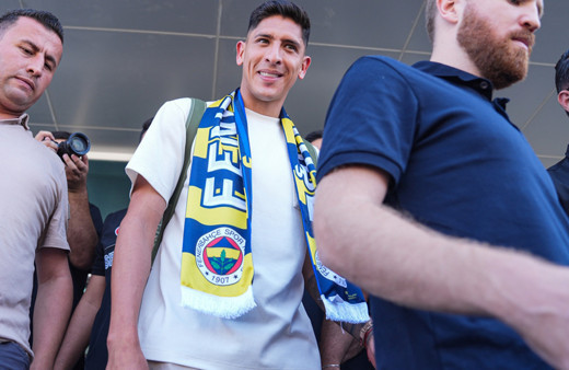 Fenerbahçe, Edson Alvarez'i kiralık olarak kadrosuna kattı