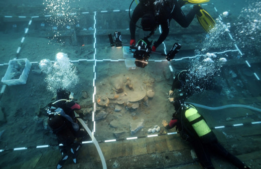 Datça açıklarındaki Osmanlı batığından 'bir müzeyi dolduracak kadar eser' çıktı