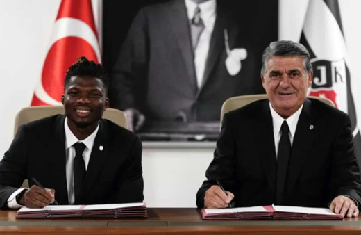 Beşiktaş El Bilal Toure’yi resmen açıkladı