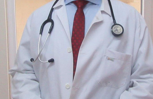 Valilik duyurdu! O doktor görevden uzaklaştırıldı