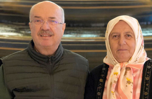 Fehmi Koru'nun acı günü eşi Nebahat Koru hayatını kaybetti