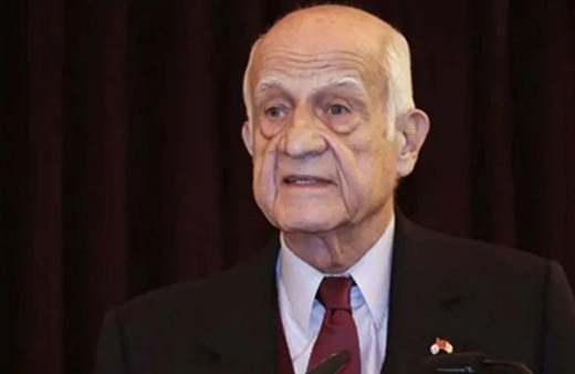 İş insanı İnan Kıraç, yoğun bakıma kaldırıldı