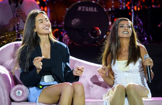 Yıldız Tilbe Harbiye'de hem coştu hem duygulandı!