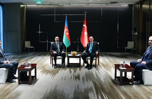 Cumhurbaşkanı Erdoğan, Azerbaycan Cumhurbaşkanı Aliyev ile görüştü