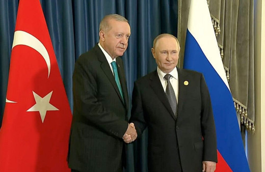 Cumhurbaşkanı Erdoğan Rusya Devlet Başkanı Putin ile Çin'de görüştü