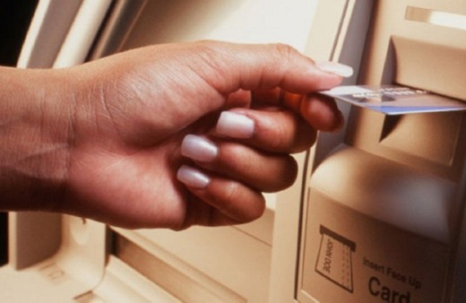 Dolandırıcılar iş başında! ATM'de bunu yapanlar yandı...