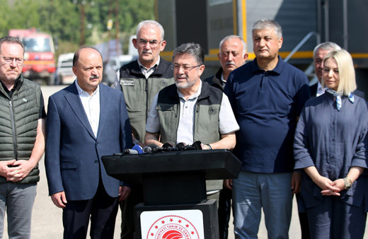 Bakan Yumaklı'dan orman yangınları hakkında yeni açıklama