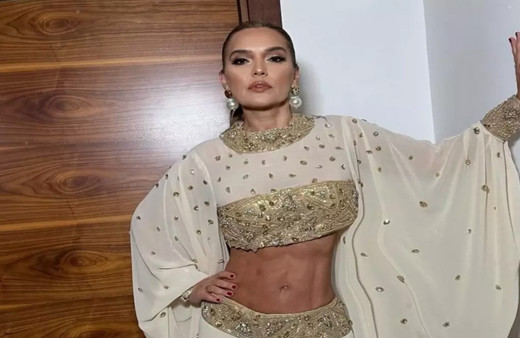 Demet Akalın isyan etti, Seul'de kriz çıktı: ''Türkiye'nin gözünü seveyim!''