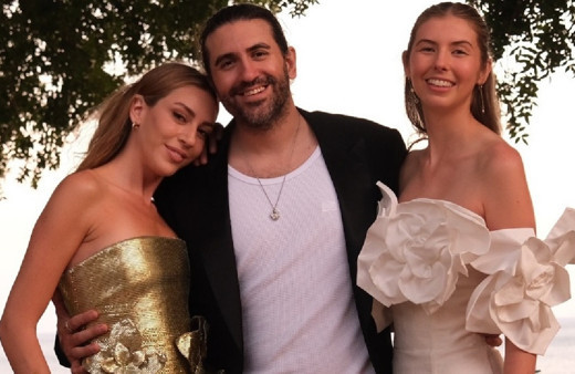 Sinem Kobal'ın kardeşi evleniyor! Bekarlığa vedadan paylaştı...