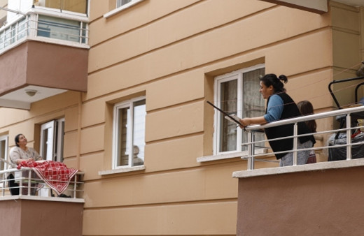 Apartman komşusu şikayet edenler yandı! Bir ihbar yetiyor...