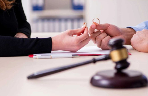 Boşanan kadınlara ilişkin düzenlemeden ret kararı çıktı! 300 gün yasağı değişmedi...