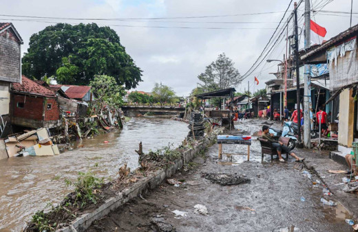 Endonezya’da sel ve heyelan felaketi: 20 ölü, 6 kayıp