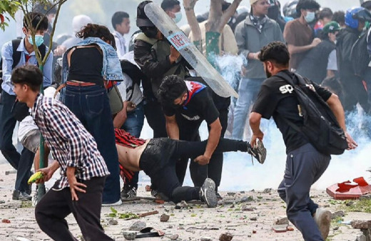 Protestolar nedeniyle Nepal'de ölü sayısı 30'a yükseldi