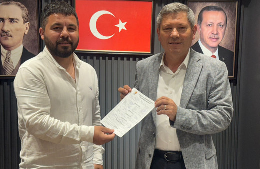 CHP’den istifa eden Nevzat Cebeci AK Parti’ye katıldı