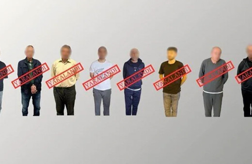 Bakan Ali Yerlikaya duyurdu! Kırmızı bültenle ve ulusal seviyede aranan 8 suçlu Türkiye'ye getirildi