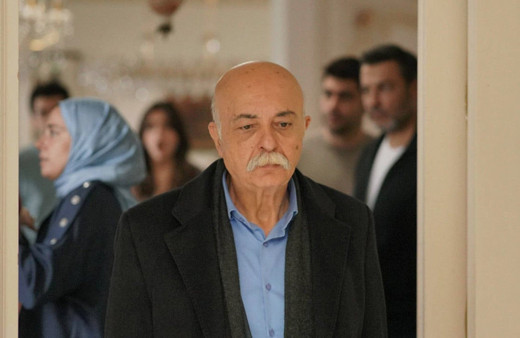 Usta oyuncu Settar Tanrıöğen'in yaşadığı ev ortaya çıktı! Şöhretine rağmen kutu gibi evde yaşıyor