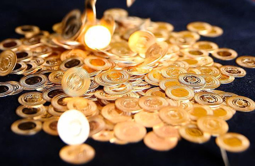 Çifte rekor! Altında neler oluyor, gram altın, çeyrek altın resmen uçuyor alım yapacaklar dikkat!