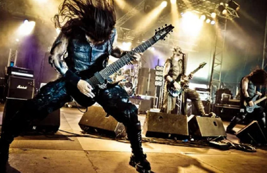 Dini değerlere hakaret gerekçesi ile rock grubu üyesi 5 şüpheli tutuklandı...